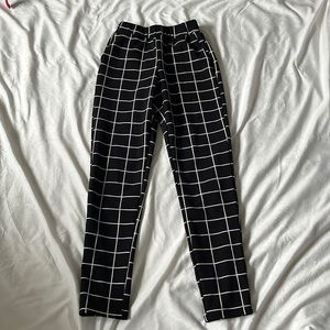 Small black and white pants from shein